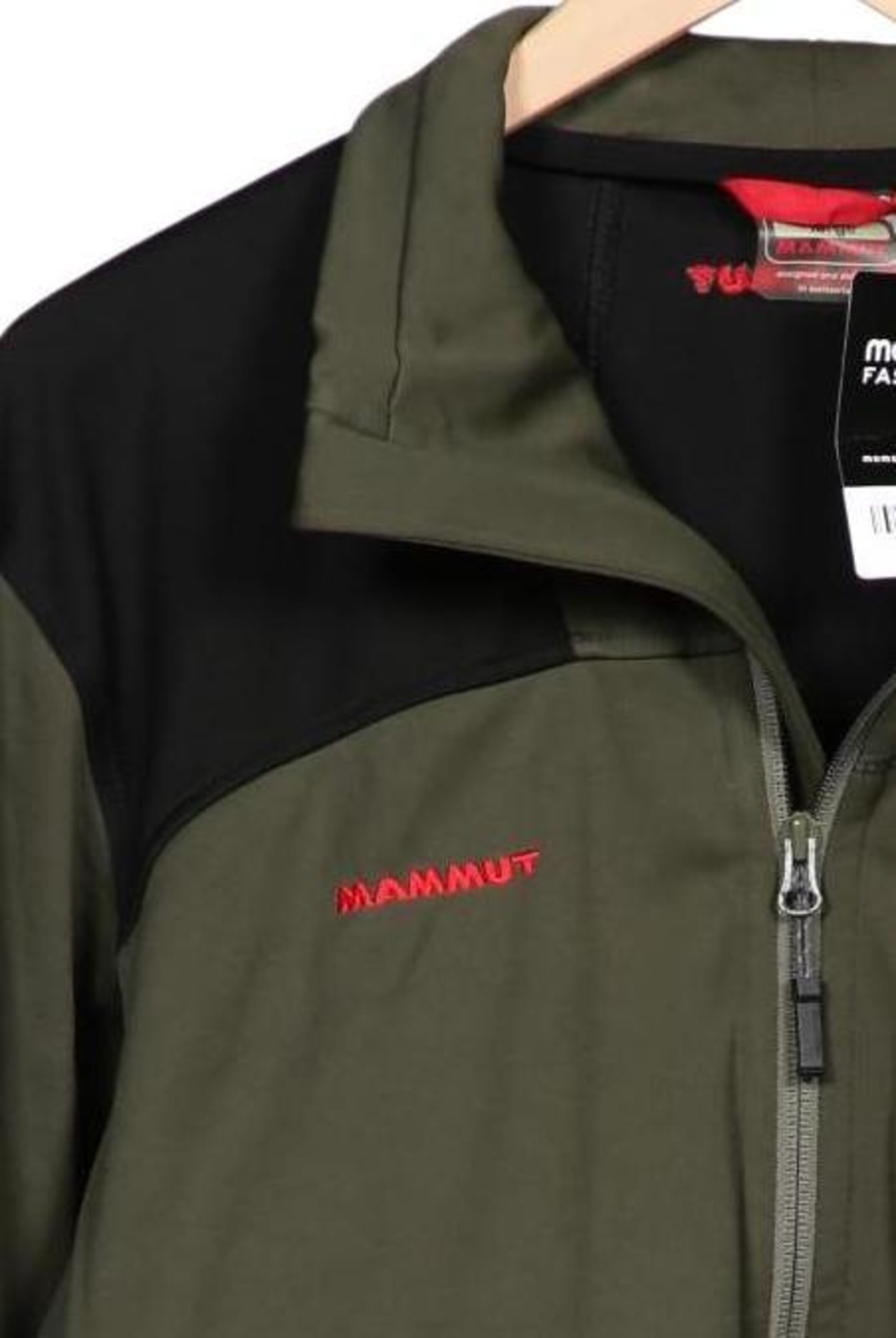 MAMMUT Jacket & Coat in L in Green