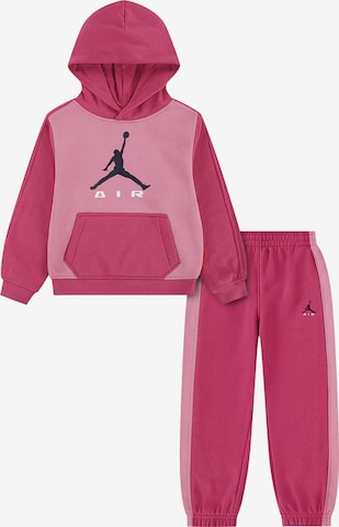 Trening 'AIR HBR' de la Jordan pe roz: față