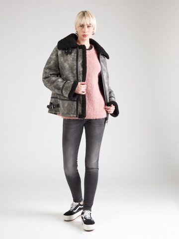 G-STAR Skinny Jenas in Schwarz