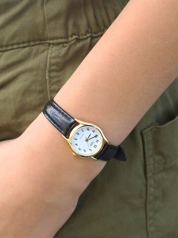 CASIO Analoguhr 'Sportiv' in Schwarz