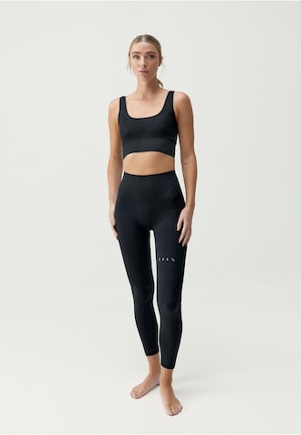 Born Living Yoga Sports Top 'Yami' in Black