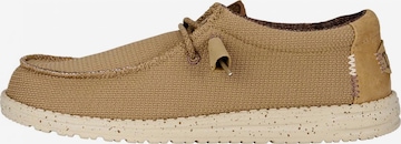 Mocassin 'Wally' HEY DUDE en marron : devant