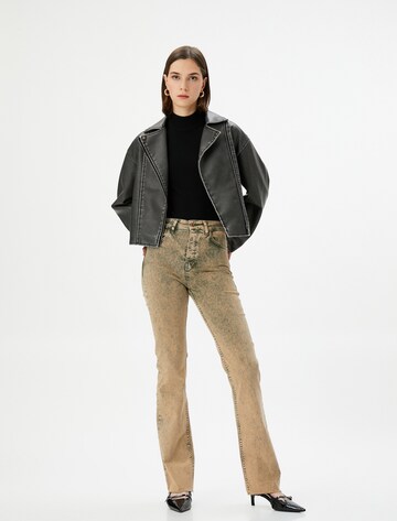 Koton Flared Jeans in Groen