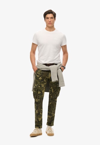 Superdry Regular Cargobroek 'Core' in Groen