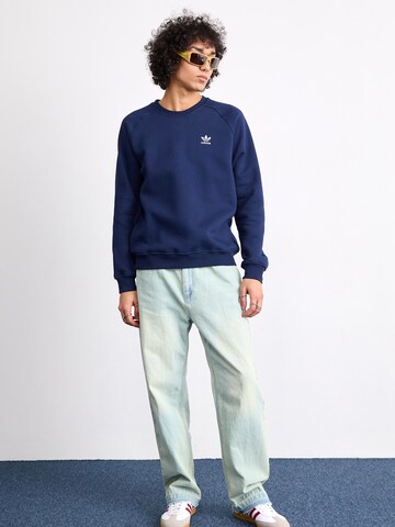 ADIDAS ORIGINALS Sweatshirt 'Trefoil Essentials' in Blue