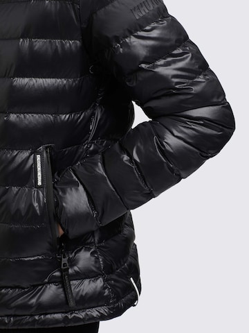 khujo Between-Season Jacket 'Lovina' in Black