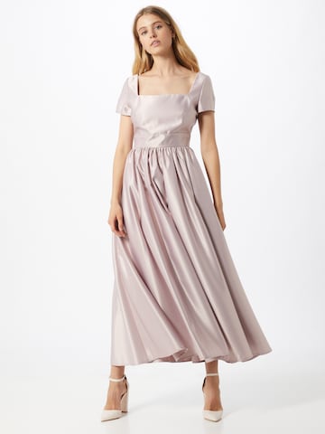 SWING Aftonklänning i rosa: framsida