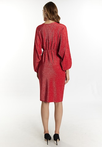 Robe faina en rouge