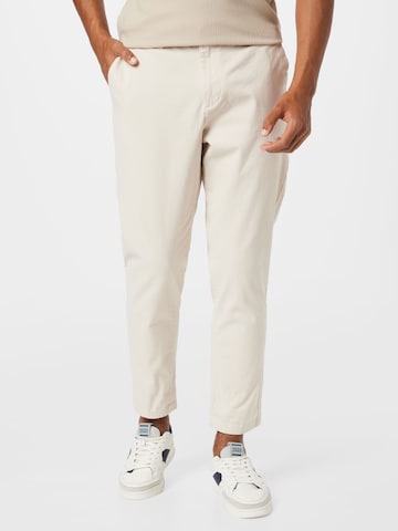 BURTON MENSWEAR LONDON Zúžený Chino kalhoty – bílá: přední strana