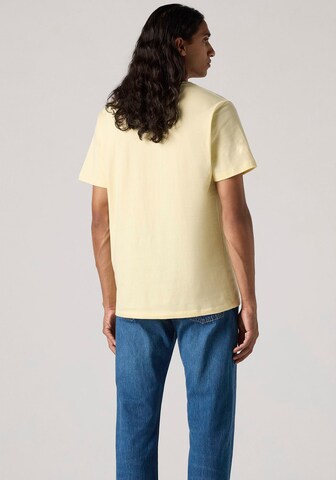 LEVI'S ® T-Shirt in Gelb