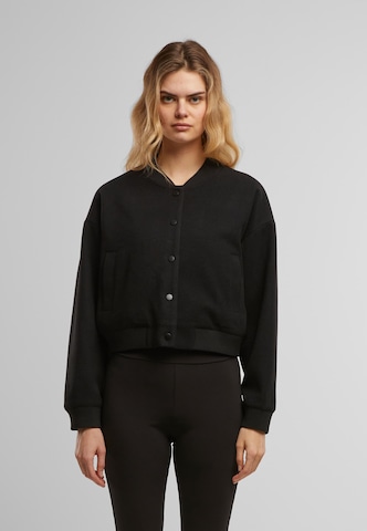 Urban Classics Tussenjas in Zwart: voorkant