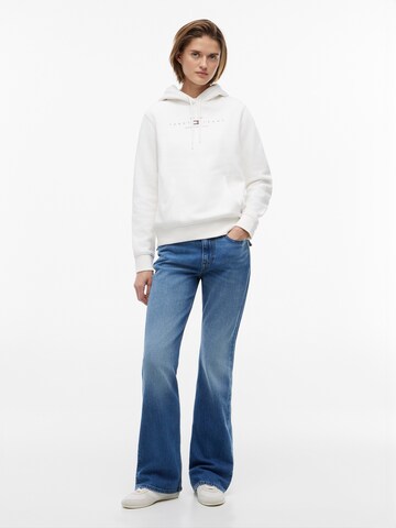 Tommy Jeans Суичър в бяло