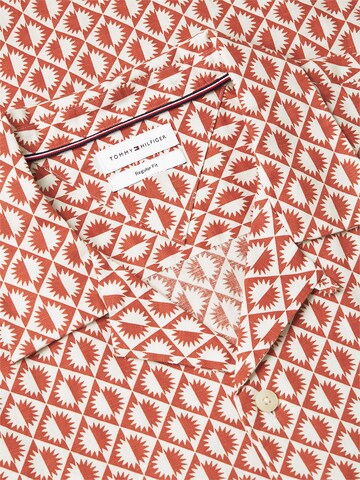 TOMMY HILFIGER Regular Fit Hemd in Braun