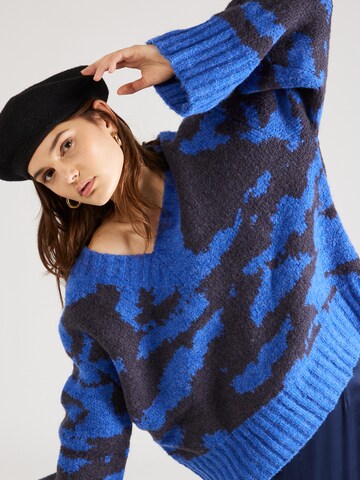 Pull-over oversize Warehouse en bleu