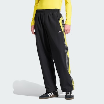 ADIDAS ORIGINALS Широка кройка Панталон 'CLIMA' в черно: отпред