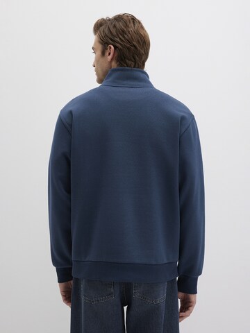 Mavi Pullover in Blau