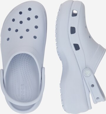 Clogs 'Classic' di Crocs in bianco