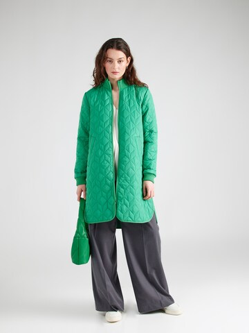 ILSE JACOBSEN Between-Seasons Coat in Green