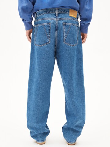 ARMEDANGELS Loosefit Jeans 'Jaameo' in Blauw