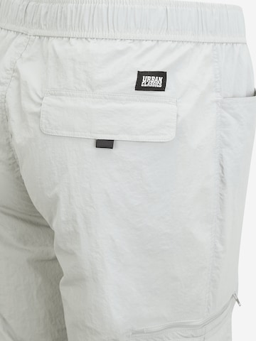 Urban Classics Regularen Kargo hlače | siva barva