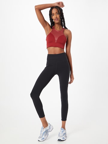 SKECHERS Skinny Workout Pants in Black