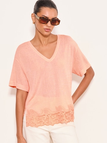 Lipsy Shirt in Orange: front