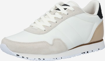 WODEN Sneakers 'Nora' in White: front