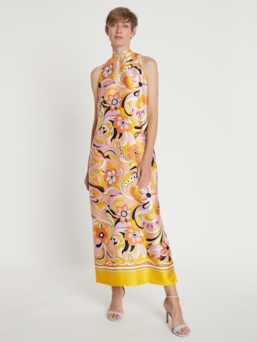 Robe Ana Alcazar en jaune