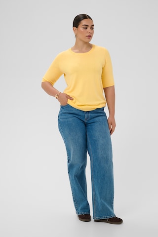 KAFFE CURVE Sweater in Yellow