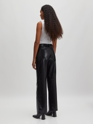 regular Pantaloni 'Celina' di EDITED in nero