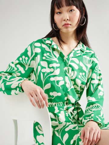 Rochie tip bluză de la Compania Fantastica pe verde