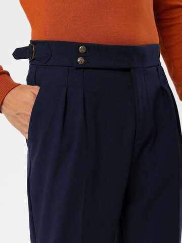 Slimfit Pantaloni con pieghe di Antioch in blu