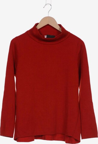 Hugenberg Sweater & Cardigan in XL in Red: front