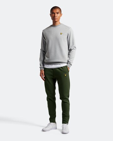 Regular Pantalon de sport Lyle & Scott en vert