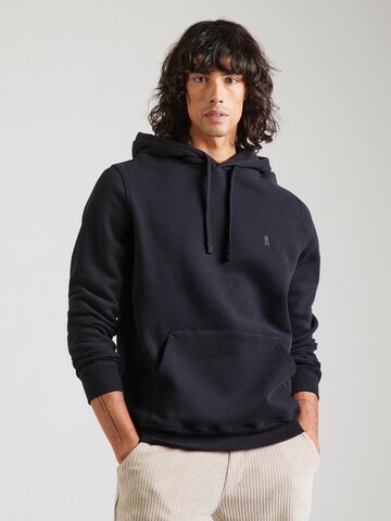 ARMEDANGELS Sweatshirt 'PAARLO' in Zwart: voorkant