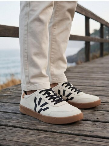 SAOLA Schnürschuh 'Cali M Sand Black' in Beige