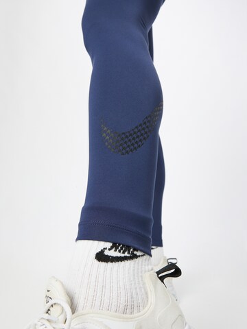 NIKE Skinny Workout Pants in Blue
