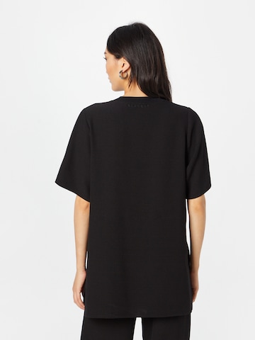 T-shirt Blanche en noir