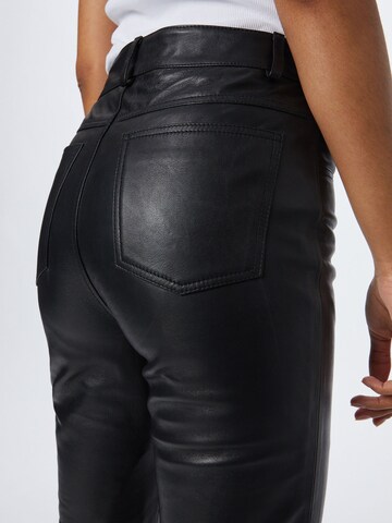 Coupe slim Pantalon 'Phoenix' Deadwood en noir