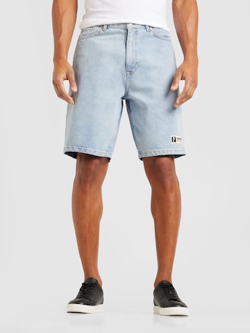 Pegador Regular Shorts 'MOORES' in Blau: predná strana