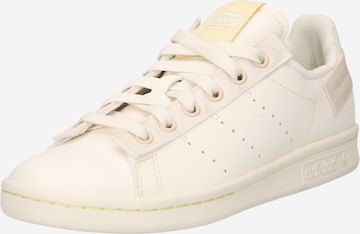 Baskets basses 'Stan Smith Parley' ADIDAS ORIGINALS en blanc : devant