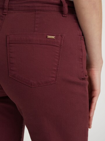 regular Pantaloni di O'NEILL in rosso