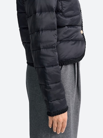 Rich & Royal Jacke in Schwarz