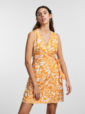 PIECES فستان 'Larisa' بلون برتقالي: الأمام