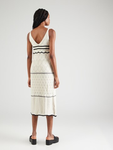 Happiness İstanbul Kleid in Beige