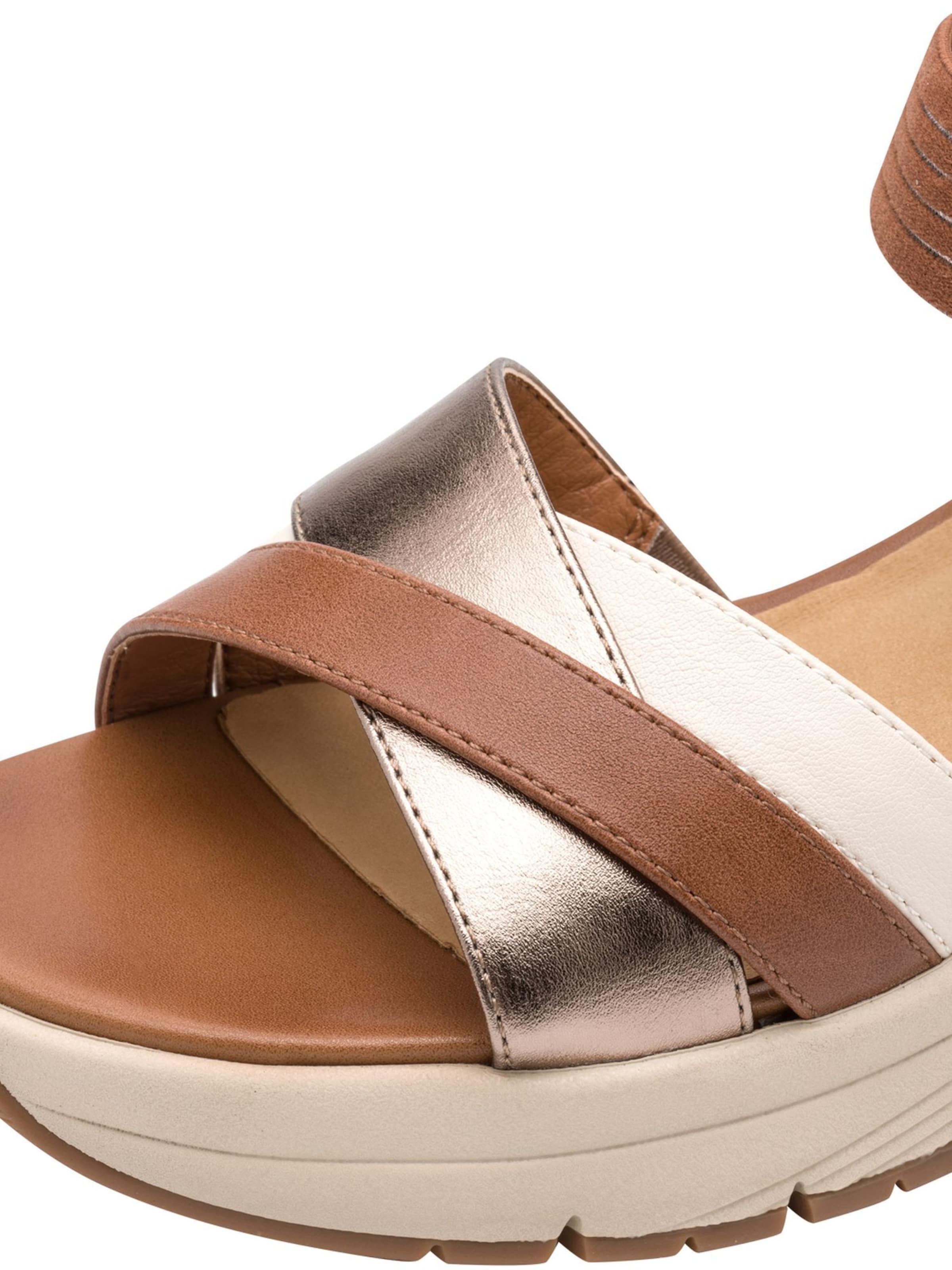 Tamaris Sandale in Braun