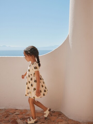 Next Рокля в бежово