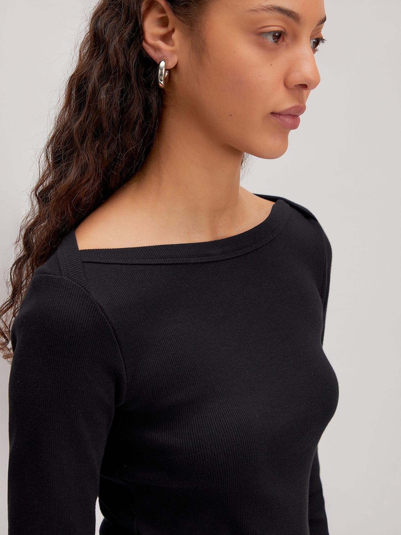 EDITED Shirt 'Betsy' Zwart