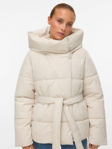 Veste d’hiver 'MIA' VERO MODA en blanc : devant