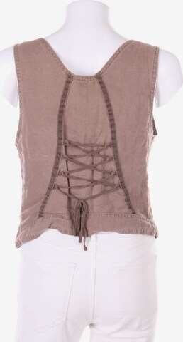 NILE Vest in M in Brown